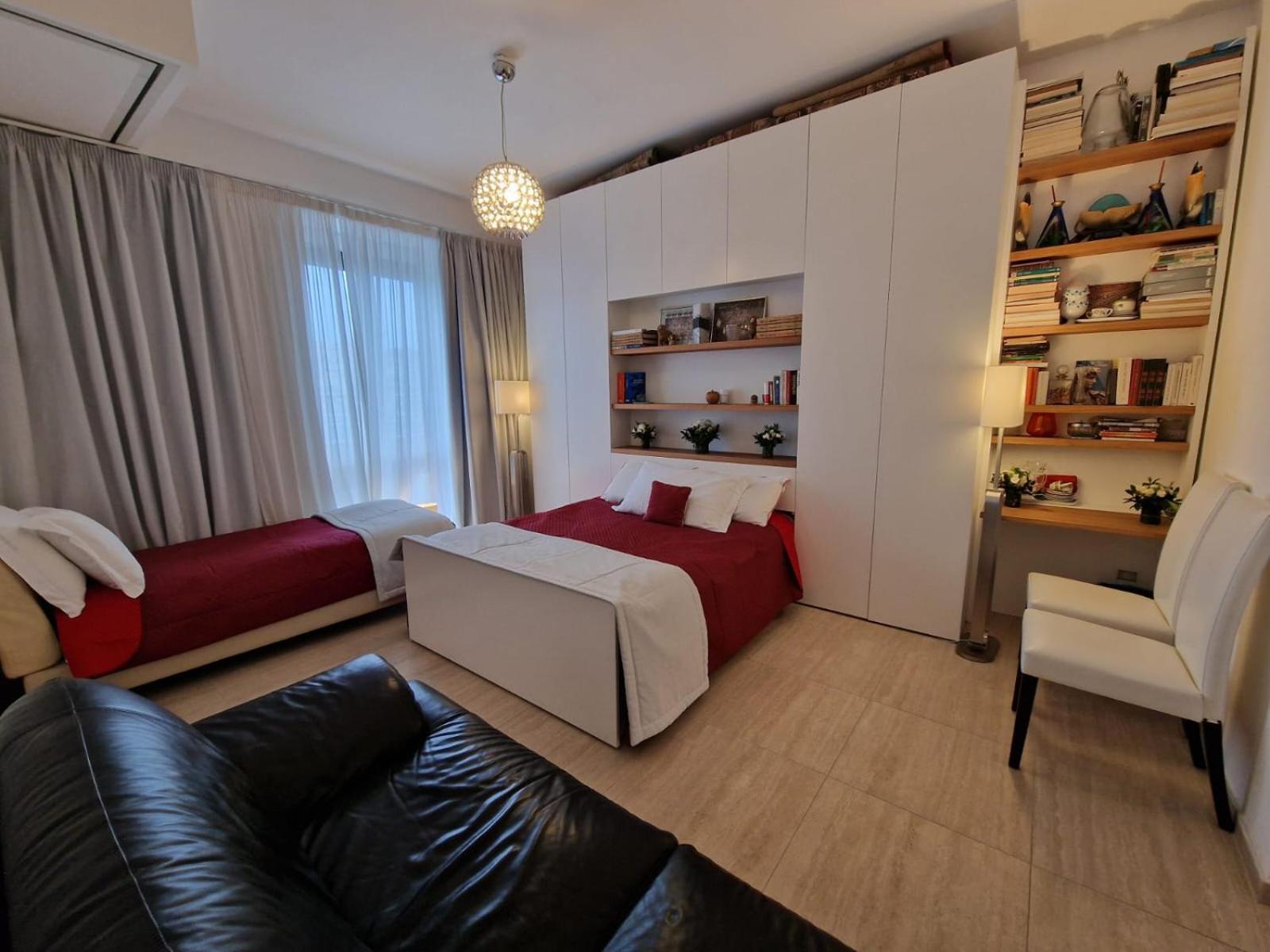 Guest house Vatican In *